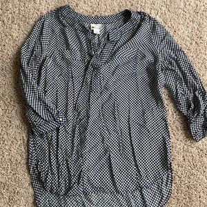 Women’s dressy quarter sleeve top